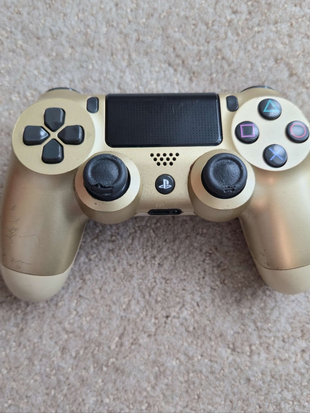 Sony DualShock 4 Wireless Controller for PlayStation 4 Gold, Tested